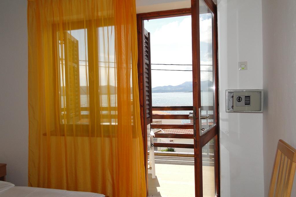 Holiday Home Apartment Tedo Klek Extérieur photo