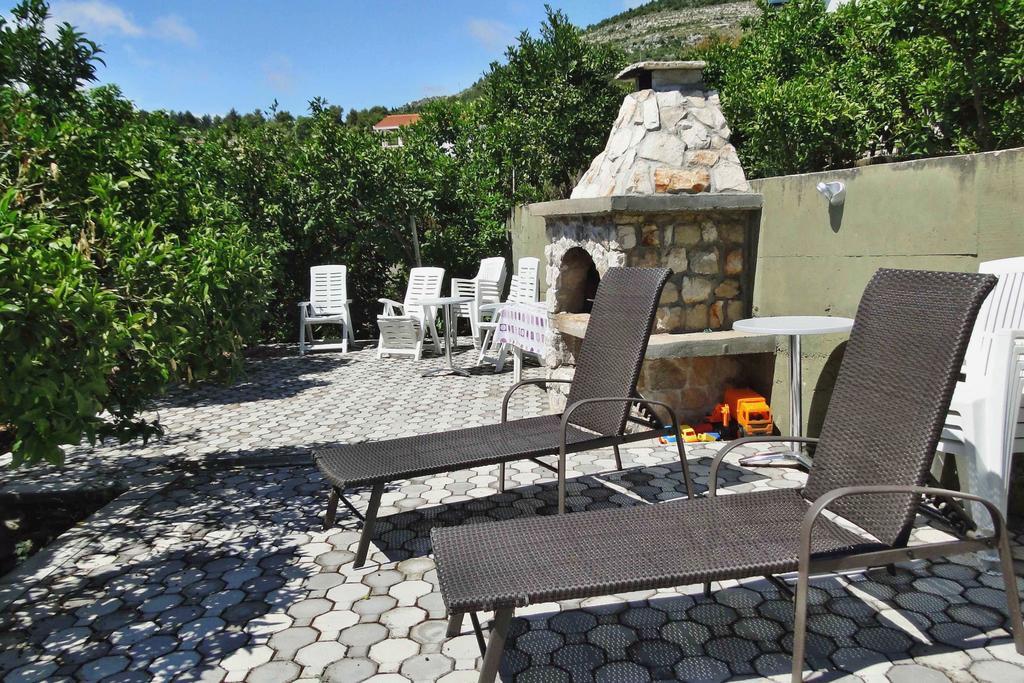 Holiday Home Apartment Tedo Klek Extérieur photo