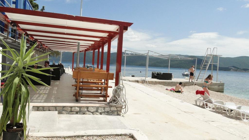 Holiday Home Apartment Tedo Klek Extérieur photo